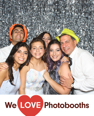 Shelter Rock Jewish Center Photo Booth Image