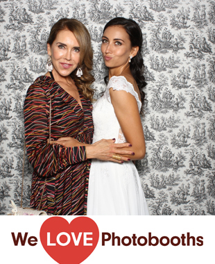 620 Loft and Garden Photo Booth Image