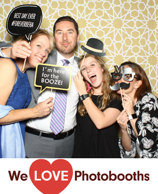 Metropolitan Building Photo Booth Image