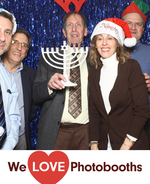 Pine Bar and Grill Photo Booth Image