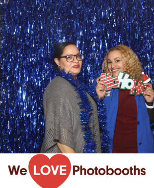 Pine Bar and Grill Photo Booth Image