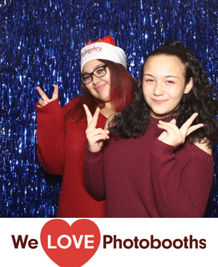 Pine Bar and Grill Photo Booth Image