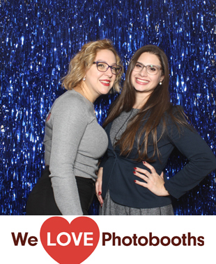 Pine Bar and Grill Photo Booth Image
