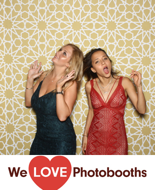 WoodsEdge Farm Photo Booth Image