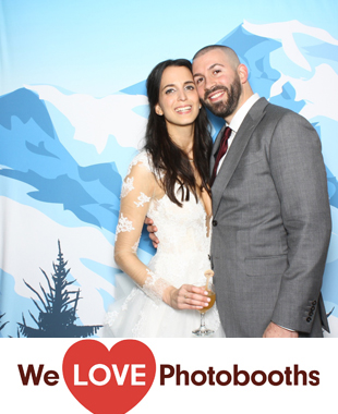 The CopperTree at Hunter Mountain Photo Booth Image