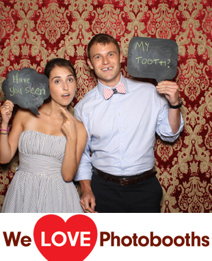 Chamard Vineyards Photo Booth Image