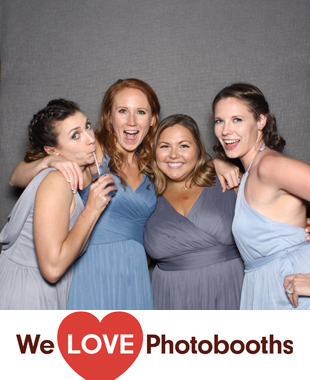 The Lakehouse Inn Photo Booth Image