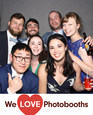The Lakehouse Inn Photo Booth Image