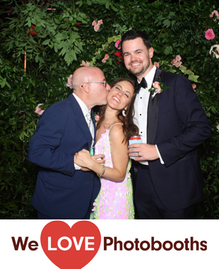 Buttermilk Falls Inn and Spa Photo Booth Image