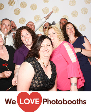 Holly Hedge Estate Photo Booth Image