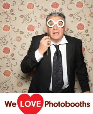 Holly Hedge Estate Photo Booth Image