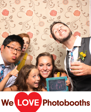 Full Moon Resort Photo Booth Image