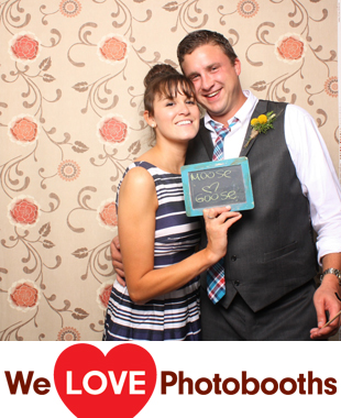 Full Moon Resort Photo Booth Image