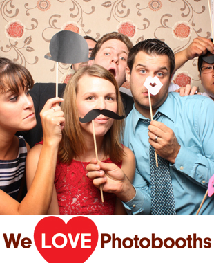 Full Moon Resort Photo Booth Image