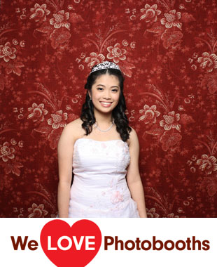 East Buffet & Restaurant Photo Booth Image