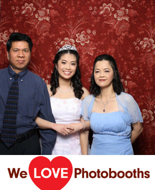 East Buffet & Restaurant Photo Booth Image