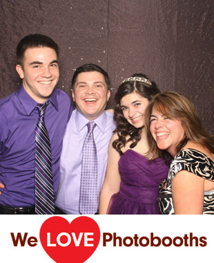 The Historic Old Bermuda Inn Photo Booth Image