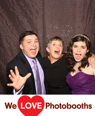 The Historic Old Bermuda Inn Photo Booth Image