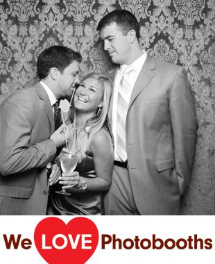 Mansion at Woodside Acres Photo Booth Image