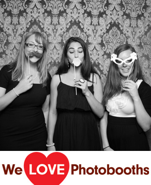 Mansion at Woodside Acres Photo Booth Image