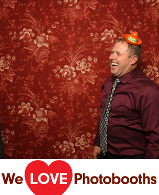 Holly Hedge Estate Photo Booth Image