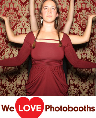 Galapagos Art Space Photo Booth Image