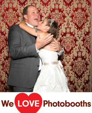 Galapagos Art Space Photo Booth Image