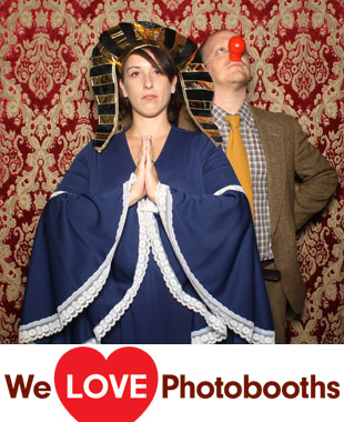 Galapagos Art Space Photo Booth Image