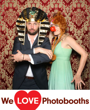 Galapagos Art Space Photo Booth Image