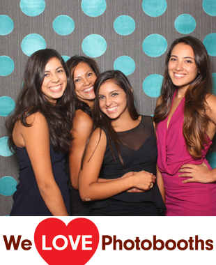 Mercer Oaks Catering Photo Booth Image