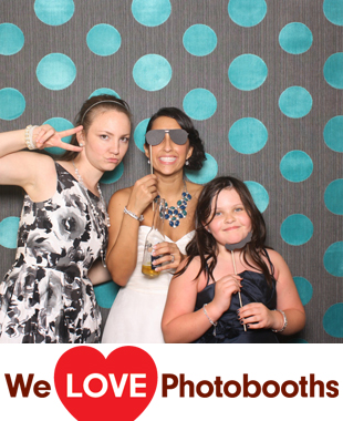 Mercer Oaks Catering Photo Booth Image