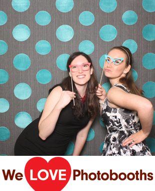 Mercer Oaks Catering Photo Booth Image