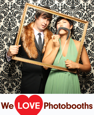 Holly Hedge Estate Photo Booth Image
