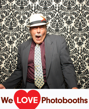 Holly Hedge Estate Photo Booth Image