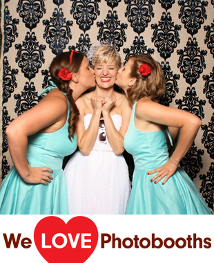 Galapagos Art Space Photo Booth Image