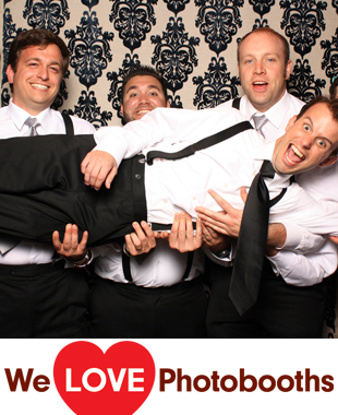 Galapagos Art Space Photo Booth Image