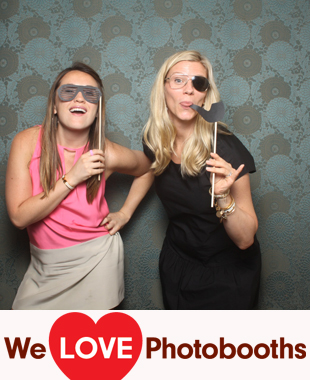 Water's Edge Photo Booth Image