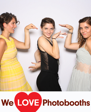 Private Residence -- Bride's Mother's House Photo Booth Image