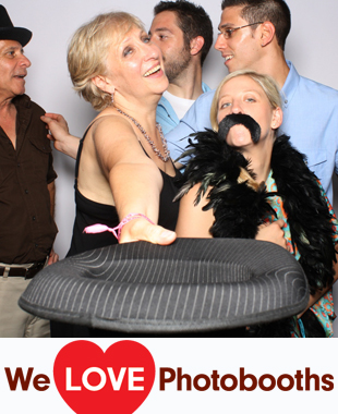 Private Residence -- Bride's Mother's House Photo Booth Image