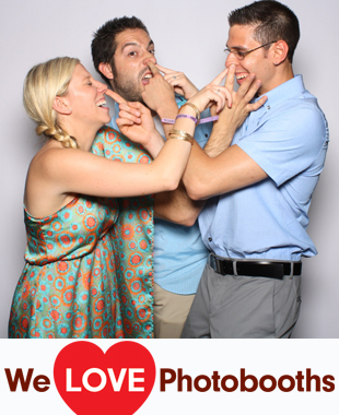 Private Residence -- Bride's Mother's House Photo Booth Image