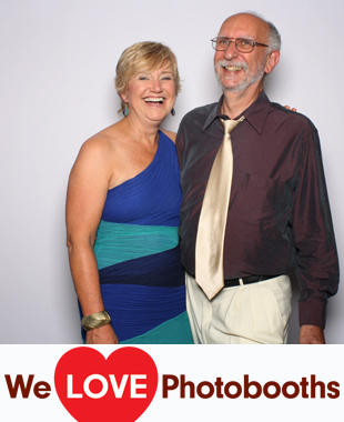 Private Residence -- Bride's Mother's House Photo Booth Image