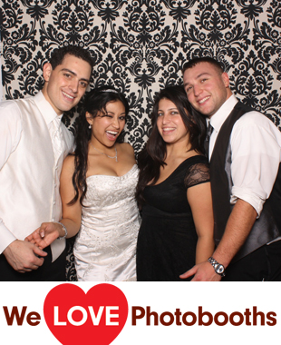 Carlyle on the Green Photo Booth Image