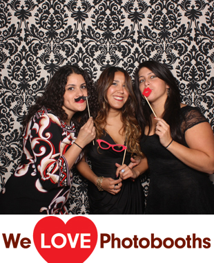 Carlyle on the Green Photo Booth Image