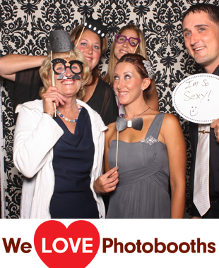 Carlyle on the Green Photo Booth Image