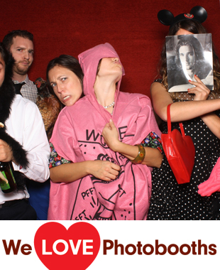 Metropolitan Building Photo Booth Image