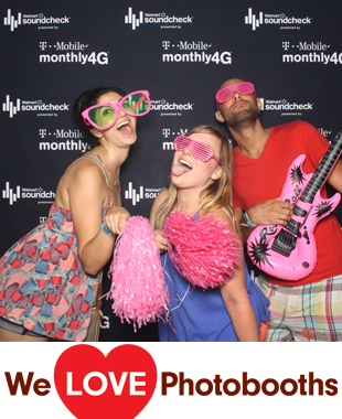 Music Hall of Williamsburg Photo Booth Image