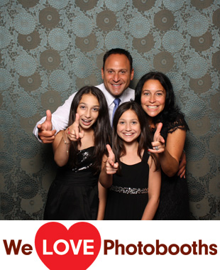 Oheka Castle Hotel and Estate Photo Booth Image