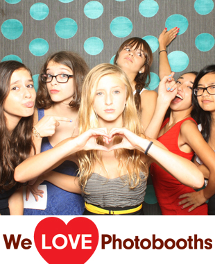 The Maplewood Club Photo Booth Image