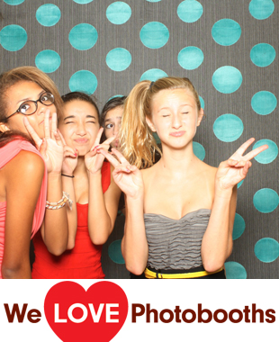 The Maplewood Club Photo Booth Image