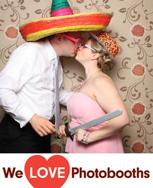 Holly Hedge Estate Photo Booth Image